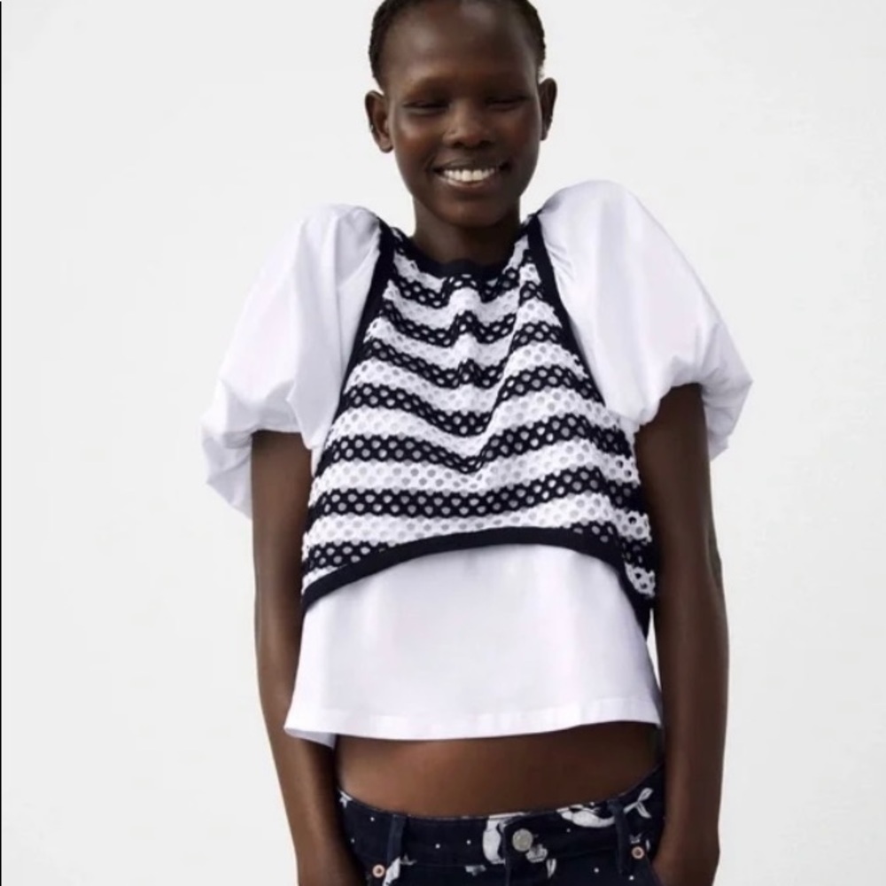 𝅺ZARA 2 in 1 Combination Short Balloon Sleeves Top w/ Vest.